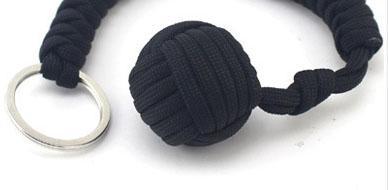 Outdoor survival keychain with steel ball & 7core rope - essentialdailypicks